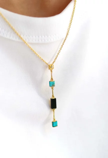 Louisette: Collier Y Turquoise et Onyx noir plaqué or Lambertine
