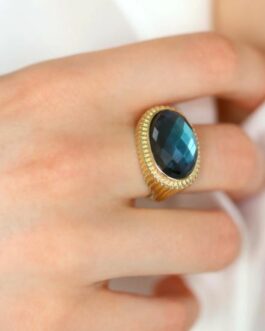 Antoinette - Bague ovale Labradorite plaqué or